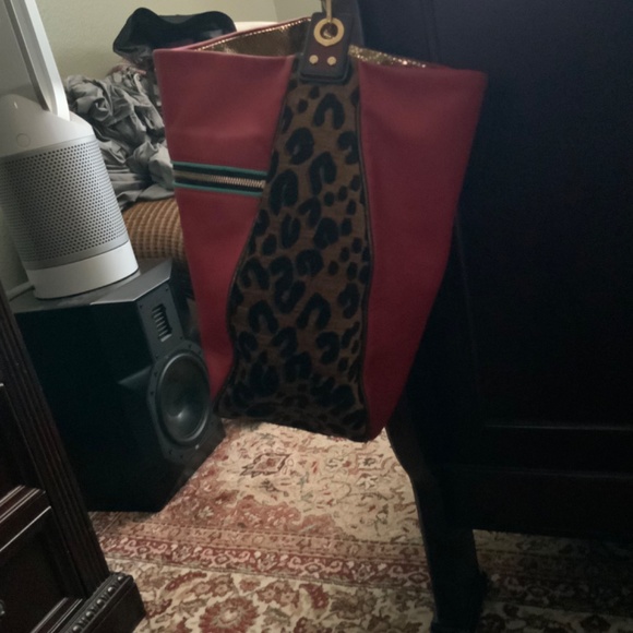 Limited Louis Vuitton Safari Handbag - Picture 4 of 9